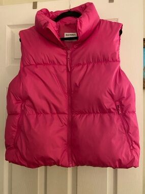 Old Navy Puffer vest